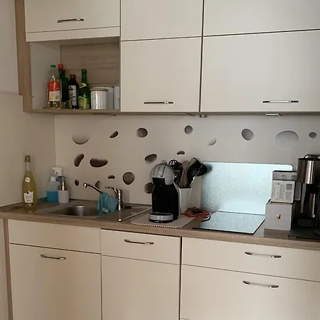Henrich Apartment *